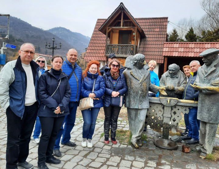 A series of photos from memorable tours: Winter-spring 2021 smile collection of our guests
