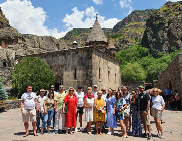 Sommerurlaubsreisen in Armenien, 2021. Genießen Sie die Sammlung von Superfotos