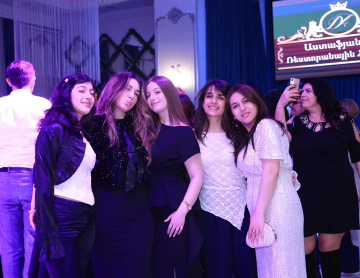 Año Nuevo Hyur Service 2026 – Noche festiva y momentos clave