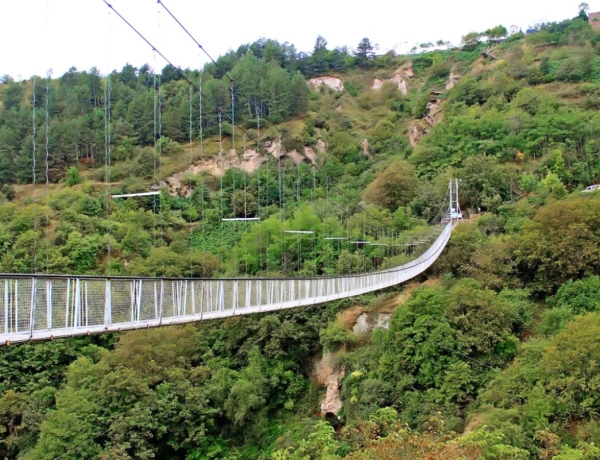 Weinfabrik Areni, Tatew (Rückweg mit der Seilbahn), Höhlen von Chndsoresk und der schwingenden Brücke