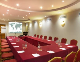 Ani Plaza hotel
