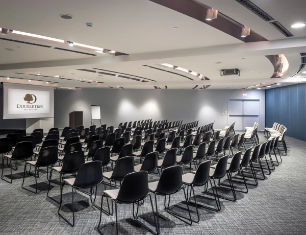 Hôtel DoubleTree by Hilton Erevan City Centre