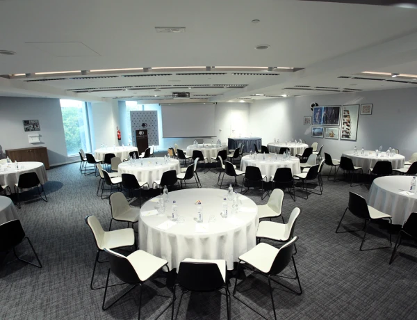 Hôtel DoubleTree by Hilton Erevan City Centre