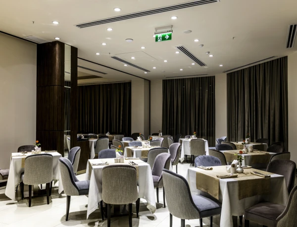 Ramada Hotel and Suites by Wyndham Erevan