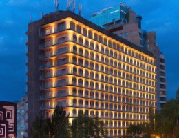 Hotel Ani Plaza