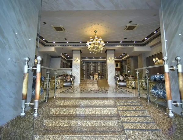 Hotel Imperial Palace