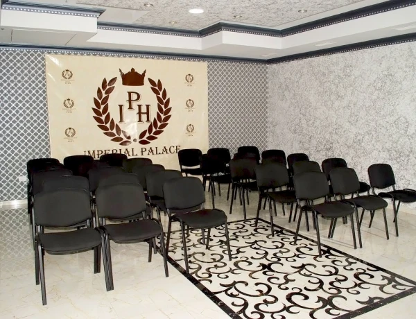 Hotel Imperial Palace