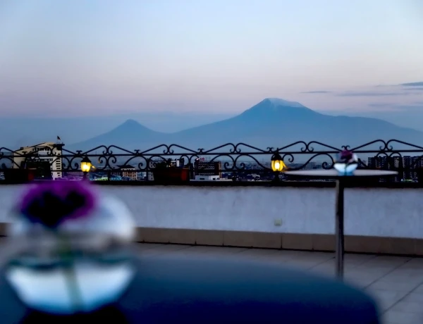 Hotel Fourteen Floor