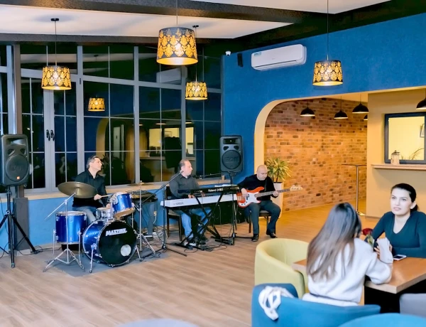 Hotel Fourteen Floor