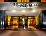 Hotel Ani Plaza