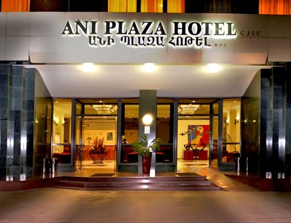Hotel Ani Plaza