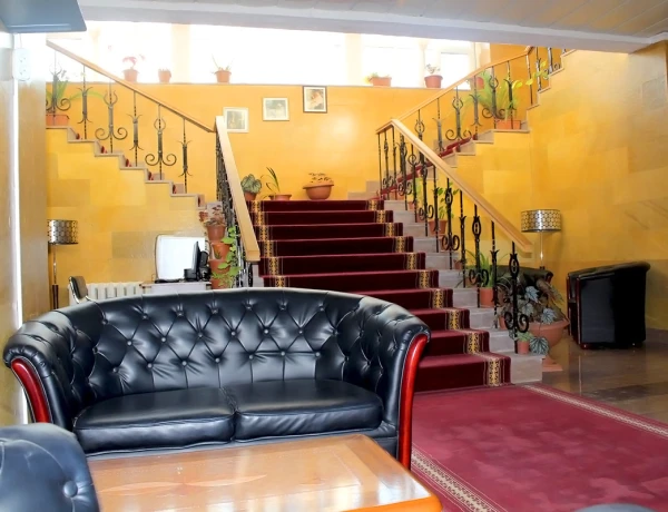 Отель Дилижанс