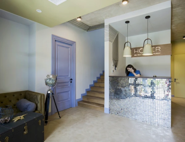 Отель Овер Бутик