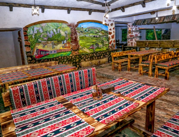 Отель Горис