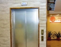 Hotel Mina