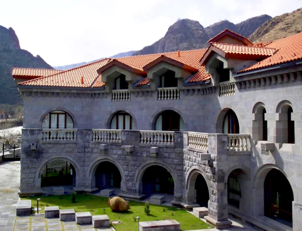 Отель Туфенкян Аван Дзорагет