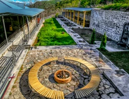 Hotel Lara