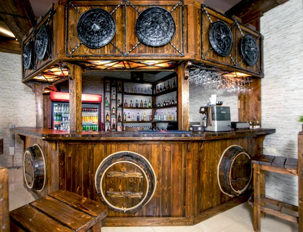 Отель Амберд