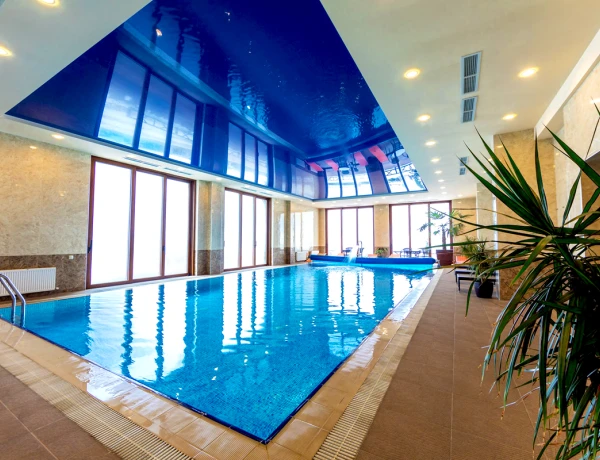 Отель Амберд