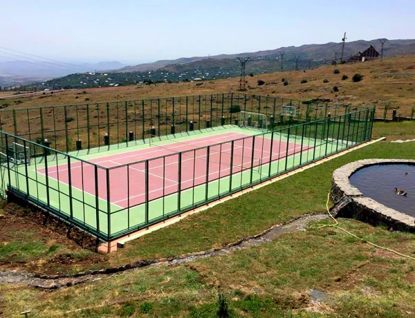 Отель Амберд