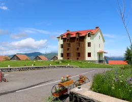 Noy Land Resort