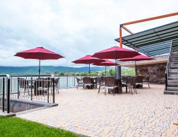 Sevan Up Inn hotel