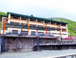 Sevan Up Inn hotel