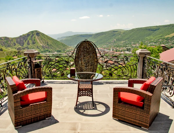 Отель Хореаи Дзор