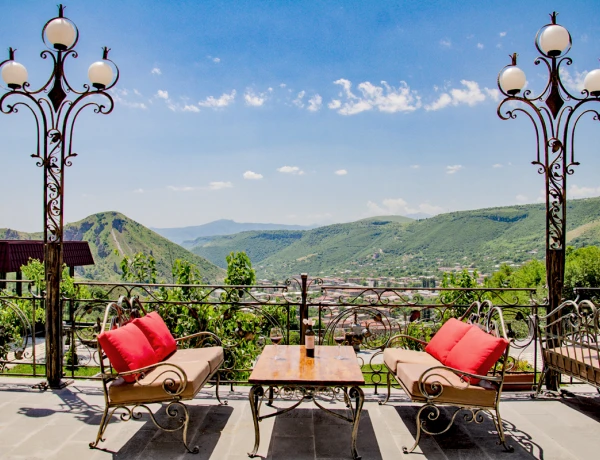 Отель Хореаи Дзор