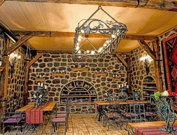 Отель Хореаи Дзор