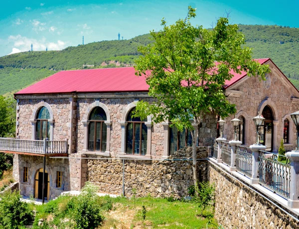 Отель Хореаи Дзор