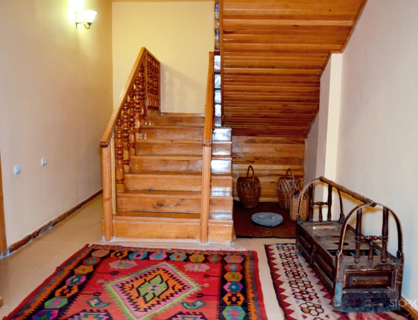 Отель Егевнут