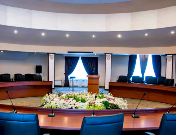 Multi Rest House Resort