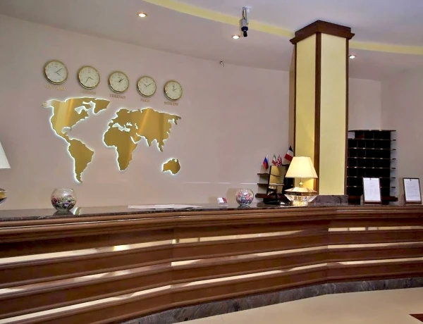 Multi Rest House Resort