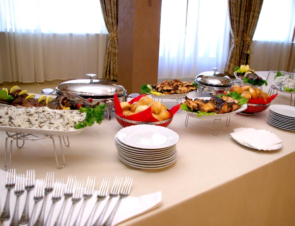 Multi Rest House Resort