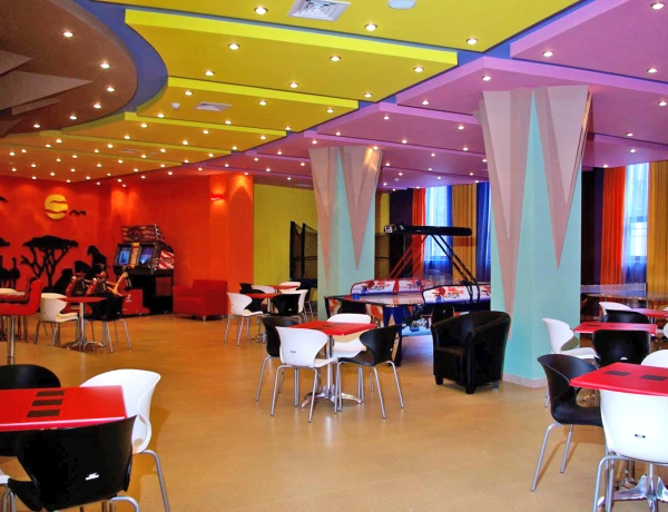 Multi Rest House Resort