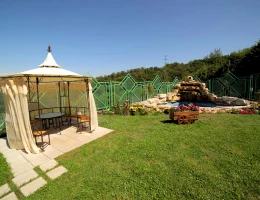 Multi Rest House Resort