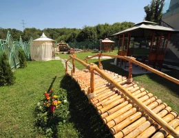 Multi Rest House Resort