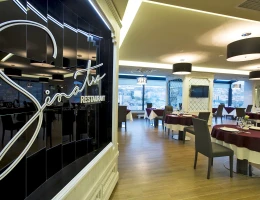 Opera Suite hotel