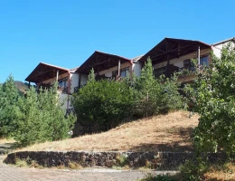 Arthurs Aghveran Resort