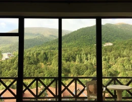 Arthurs Aghveran Resort