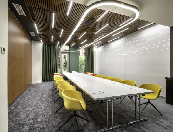 Hôtel Holiday Inn Erevan – Republic Square