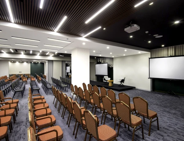 Hôtel Holiday Inn Erevan – Republic Square