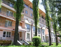 Պարկ Ռեզորթ Աղվերան հյուրանոց