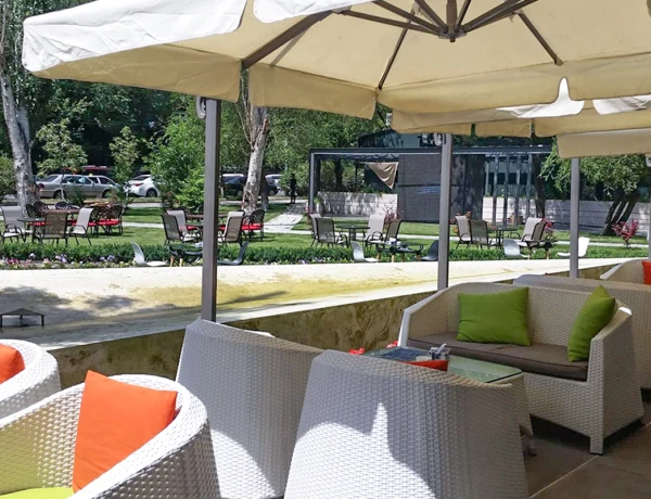 Messier 53 Hôtel Erevan