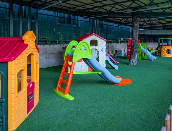 Messier 53 Hôtel Erevan