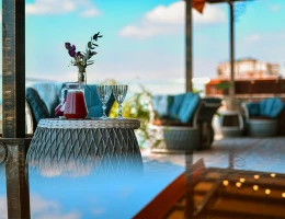 Konyak hotel