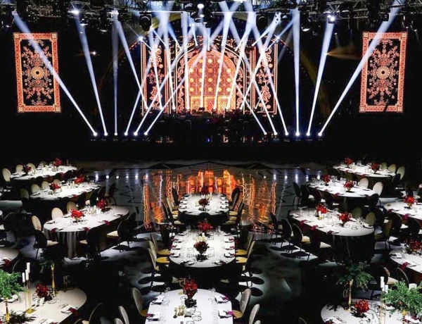 Hôtel Seven Visions, The Dvin