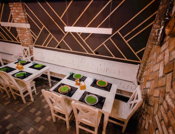 Valley Park Dilidschan