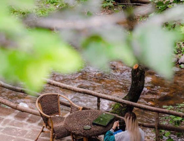 Valley Park Dilidschan